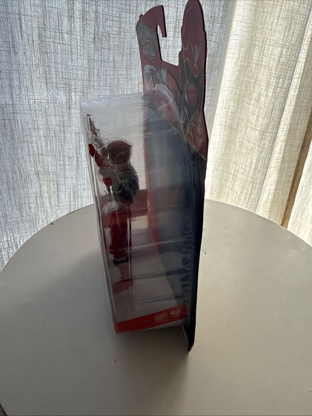 Power Ranger Red and Black Super Megaforce Red Ranger Action Figure - Picture 4 of 8